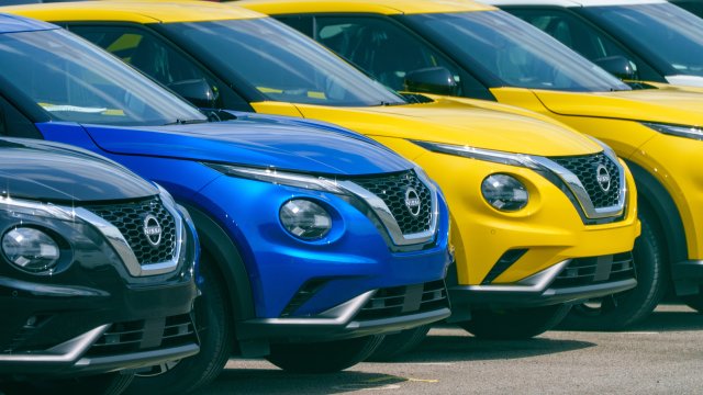 Nissan забит финансовые дыры с новым долгом примерно за 5 миллиардов долларов