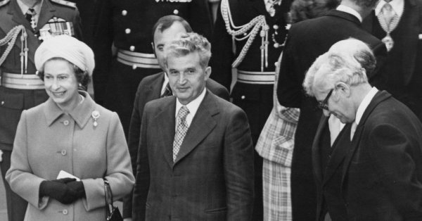 Шокирующая: 66,2% румын испытывают ностальгию для Ceausescu, как она была загружена?