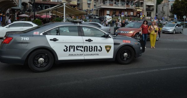 Грузия арестовала двух, которые пытались продать Уран за 3 миллиона долларов