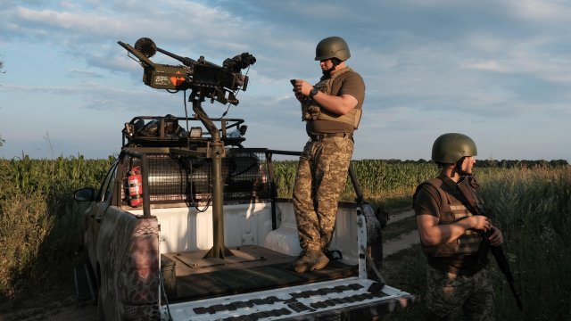 Австралия доставила украинские танки Абрамса, Одесса подверглась тяжелой ночной атаке