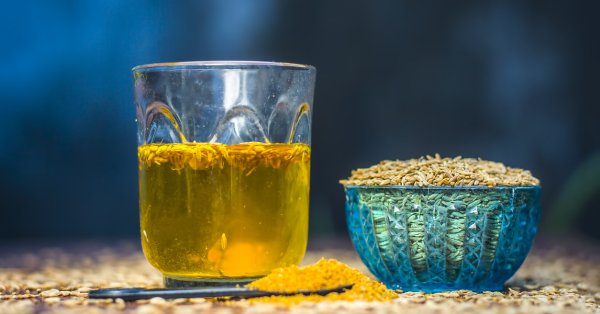 Пейте с тмином и корицей для быстрого метаболизма