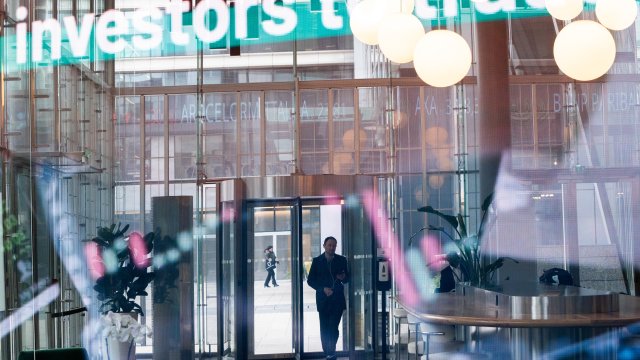 Европейские фондовые индексы находятся в отступлении третьего дня подряд