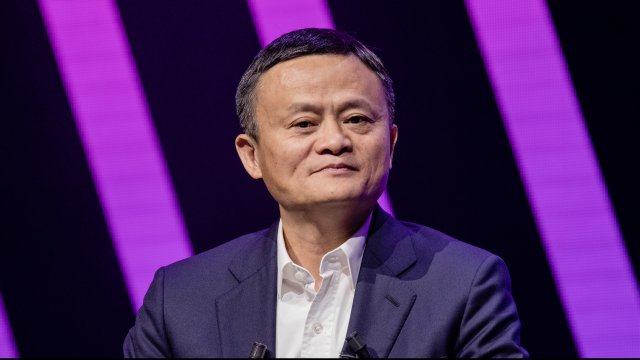 Прибыль Ant Group рухнула на 60%