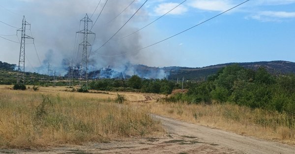 Частичный стресс был объявлен в Старе Загоре из -за огня