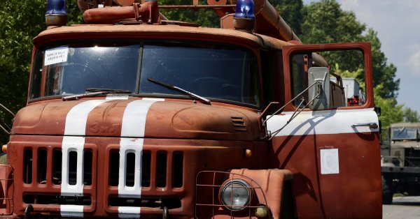 Дом сгорел в деревне Деребселтс в деревне Тополовграда