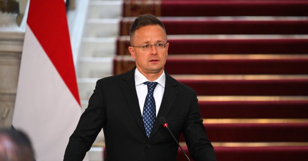 Венгрия: ЕС стреляет в ногу, молча о ударах на трубопровод Druzhba