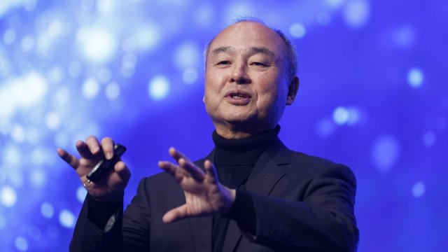 SoftBank покупает акции у Intel за 2 миллиарда долларов