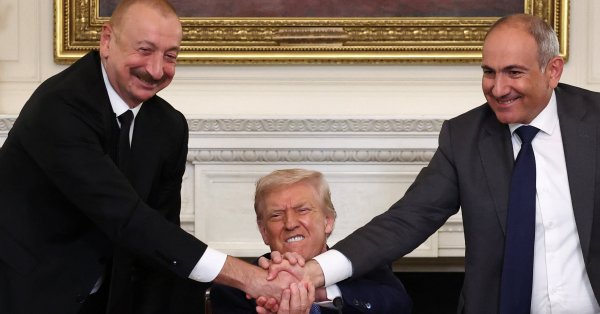 Трамп объявил, что пахла "навсегда" Армения и Азербайджан