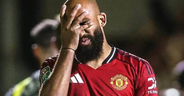 Команда из 4 -го дивизиона выбросила United из Кубка Карабао