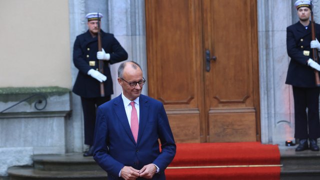 Первые 100 дней Мерца во главе с Германией - между реформами и разногласиям коалиции