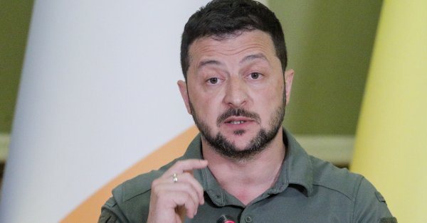 Зеленски исключил вывод украинских войск из Донбасса