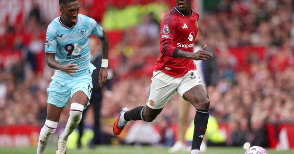 Манчестер Юнайтед с мучительной победой над Бернли