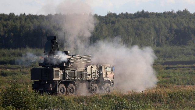 Россия укрепляет противовоздушную оборону вокруг Москвы на советских планах, разделяя стратегические объекты