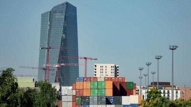 Торговое соглашение о ЕС поощряет ЕЦБ в поддержании стабильных процентных ставок