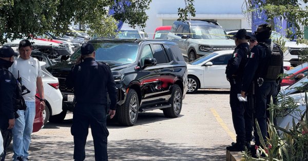Мексика экстрадиты 26 заключенных, связанных с наркотиками в США