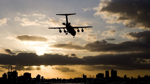 Устойчивые планы самолета потерпели неудачу