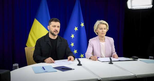 Накануне Дня независимости Украины ЕС выделил ей еще одну помощь 3,05 миллиарда евро
