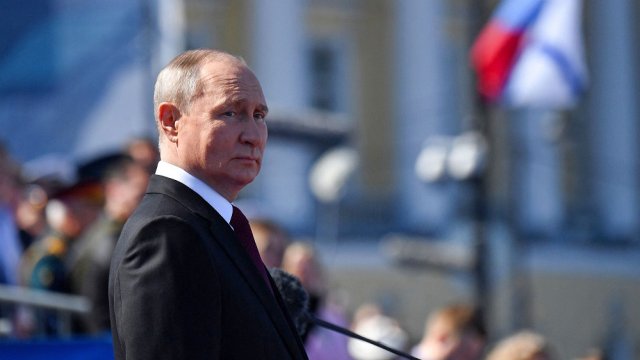 Задержка российской экономики может заставить Владимира Путина думать о мире