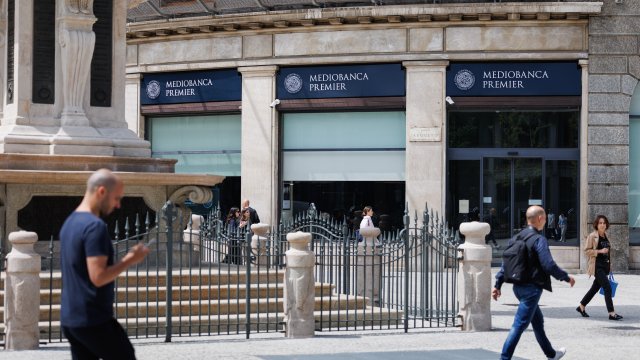 Акционеры Mediobanca проголосуют 21 августа Banca Generali предложение о покупке покупки