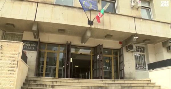 Они выступили против гарантии 20 000 водителей, которые вызвали аварию в цепочке Хейнбоиза