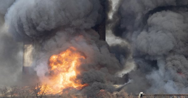 Десятки убитых и раненых в результате пожара на фабрике в районе Рьязан в России