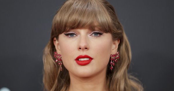 Тейлор Свифт получил историю своей мечты: женился на Трэвисе Келси