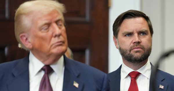 Вэнс отлично справляется, фаворит: Трамп с ясным знаком, который является его наследником Мага