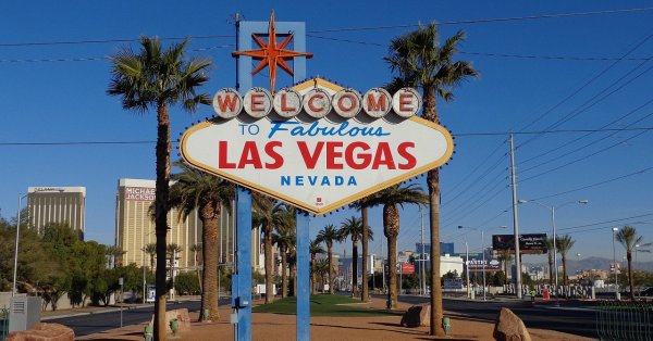 Viva Las Vegas: Туристический кризис и пустые казино?