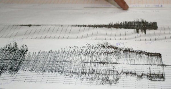 Землетрясение с величиной 6,1 потрясла западную индейку