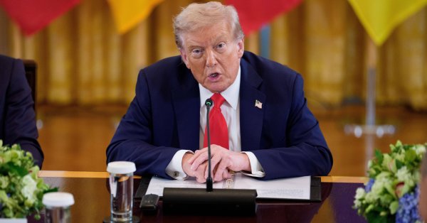 Трамп: Военнослужащие США в Украине, авиационная поддержка невозможна