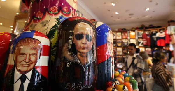 Трамп и Путин, но, как и Матрошка, являются хитом в Москве