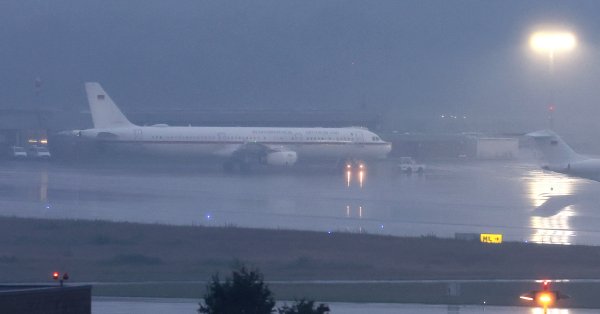 Российская делегация взлетела на Аляску на самолете, используемый для переноса кокаина