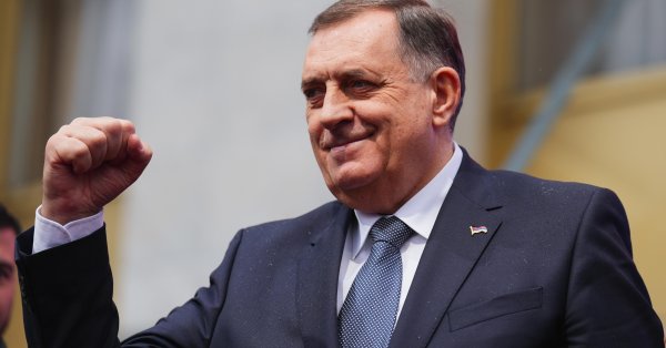 Dodic угрожал референдумом после того, как его президентский срок был отменен