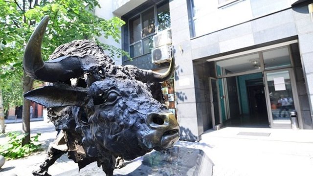 Акции Shell Group поддержали рост Sofix на новый более 17-летний пик