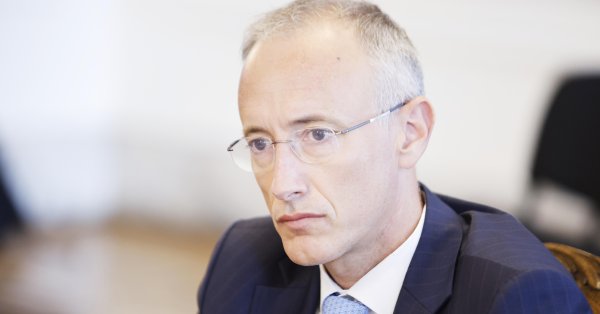 Красимир Вальчев откроет новый учебный год в двух школах