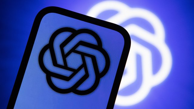 CHATGPT занял более 80% мирового рынка чат -ботов ИИ