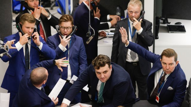 Большинство европейских индексов сообщили о росте, несмотря на политический кризис во Франции