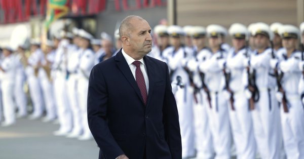 Радев за голосование: политическая сила все чаще овладевает правительством