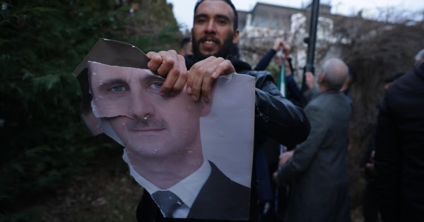 Франция хочет ареста Башара Асада