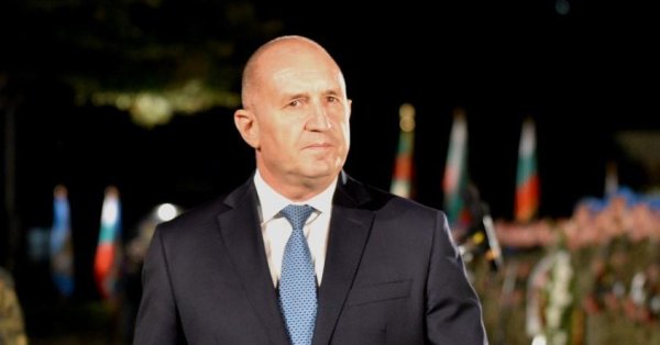 Радев выразил обеспокоенность по поводу эскалации напряженности на Ближнем Востоке