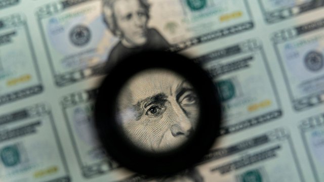 Статус доллара как убежища, возможно, всегда был миражом