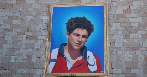 «Грипп Бога» Карло Акутис стал святым