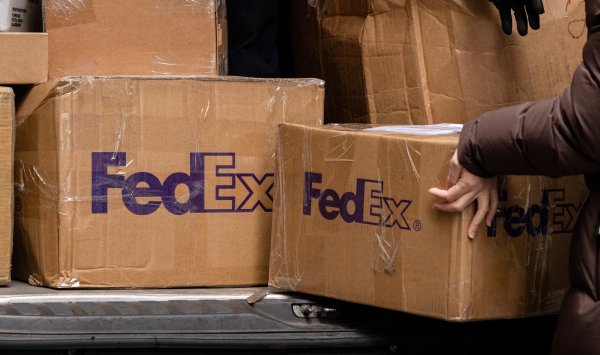 Фондовый рынок начинает выглядеть зловещим через призму теории Дау