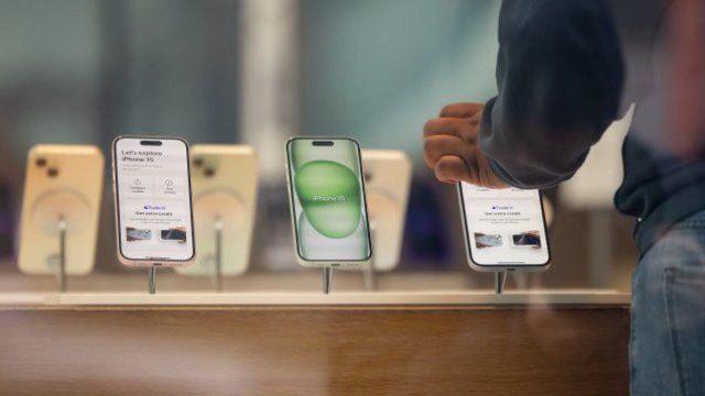 Почему Apple воздерживается так далеко от разработки ИИ