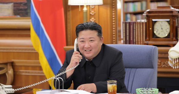 Ким Чен Ын отправился в Китай на поезде, посетит военный парад