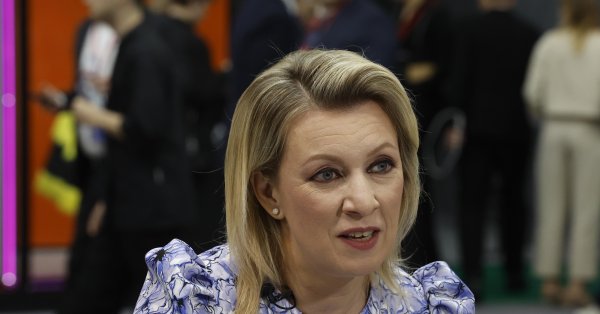 Захарова: Россия хочет, чтобы лидер Министерства обороны Литвы осознал свою профессию как психолога