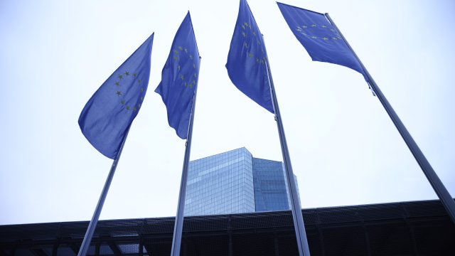 ЕЦБ сохранили процентные ставки без изменений в рамках устойчивой экономики европейской зоны