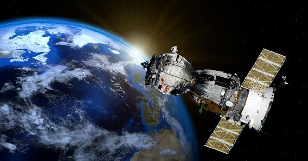 39 Китайские и российские разведывательные спутники пролетают над нами, следуйте за европейскими спутниками