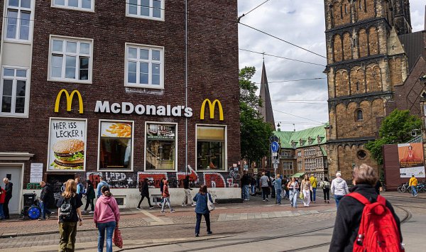 Анти -американство уже наносит ущерб брендам США