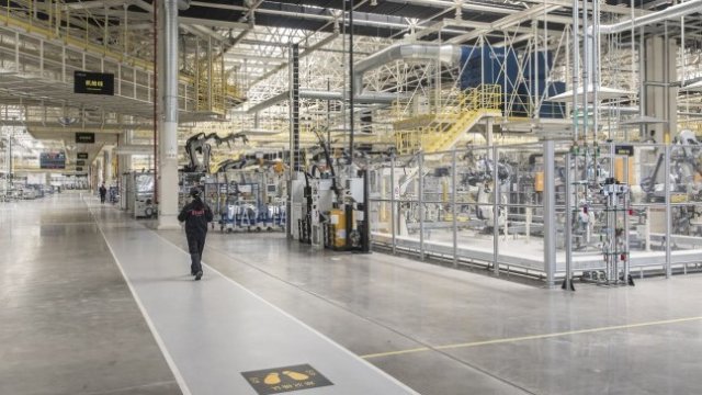 Адриан Николов: Основное внимание Болгарии - перенаправить на качественные инвестиции